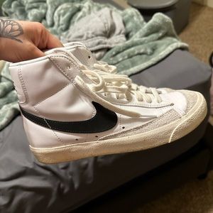 Nike blazer women’s shoes